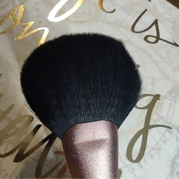 Mac 140SES LIMITED EDITION & UNAVAILABLE Fan Brush New in Sealed Packaging NWT - Picture 11 of 12